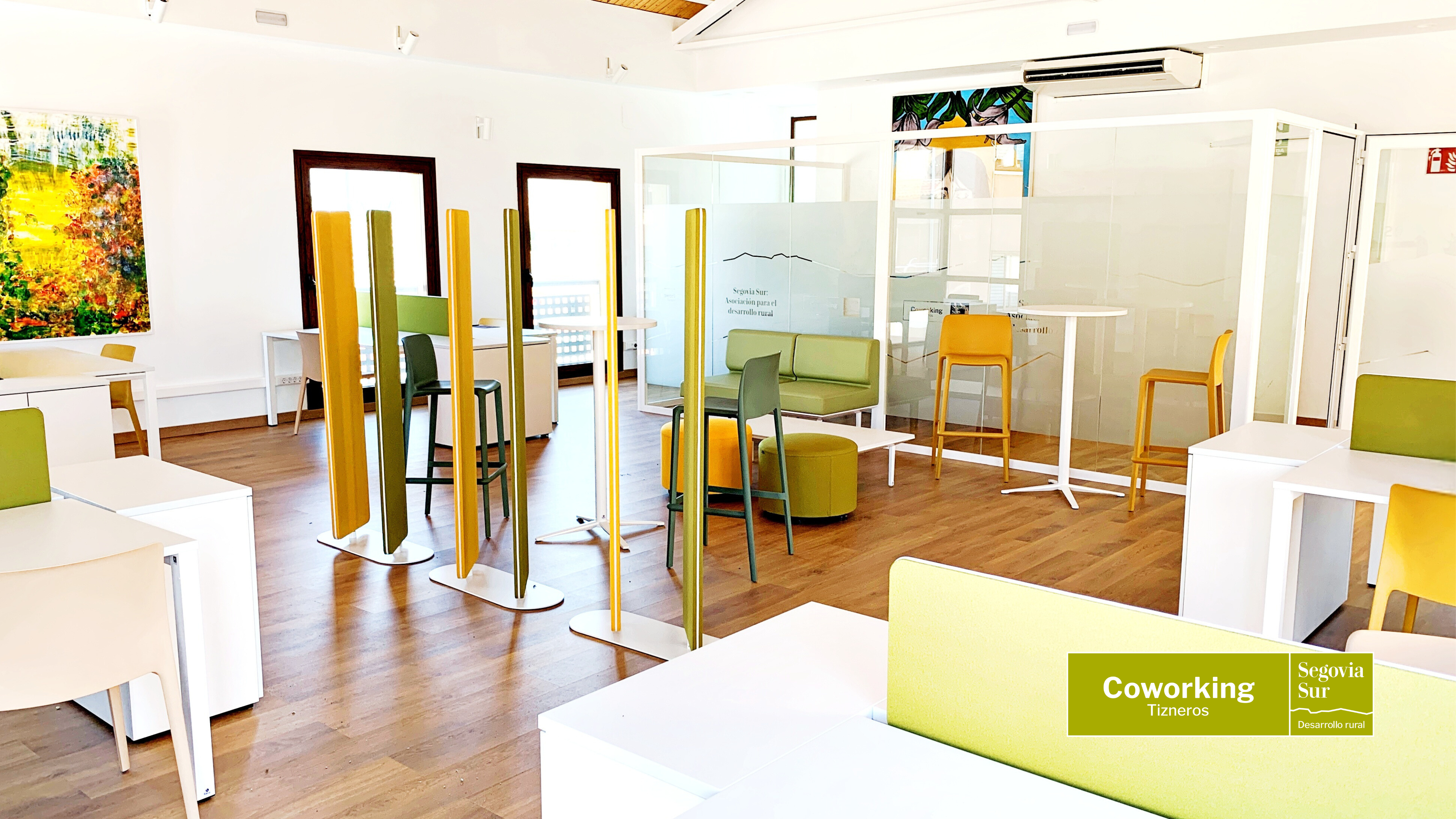 Coworking Tizneros zona de trabajo